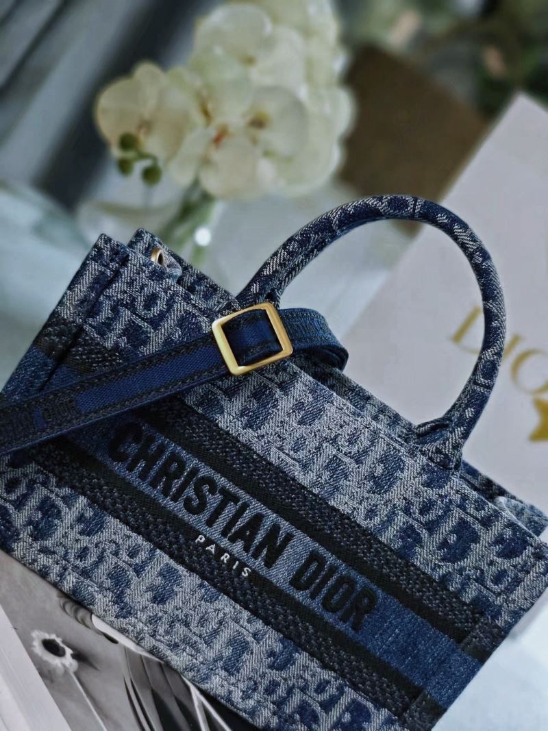 Christian Dior Shopping Bags